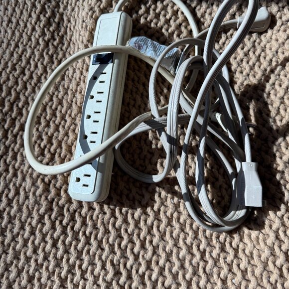 Power Strip & Extension Cord Utility Bundle Lot - Picture 10 of 10